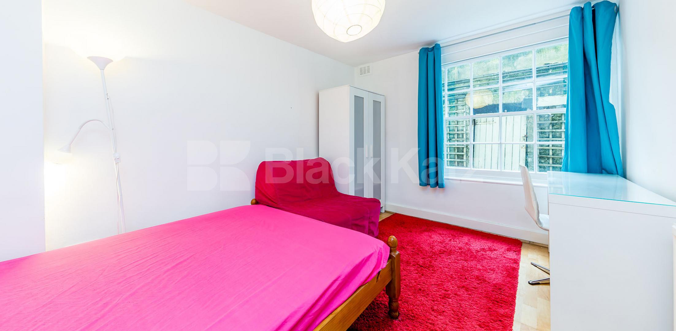Beautiful 3 bedroom,3 bathroom Apartment with Garden mins to Tube & Regents Park Jamestown Road , Regents Park / Camden